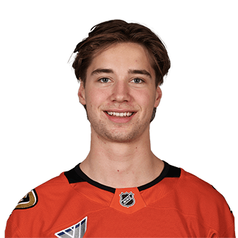 Beckett Sennecke headshot