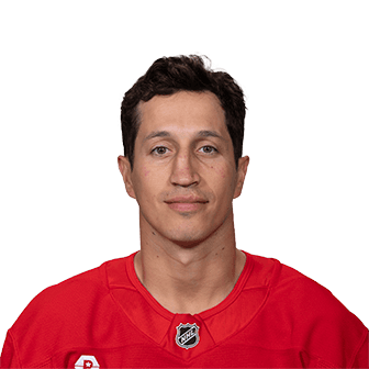 Dominik Shine headshot