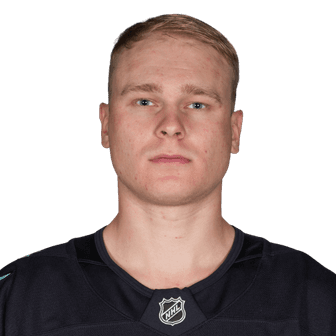Kaapo Kakko headshot