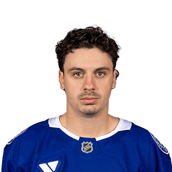 Gage Goncalves headshot
